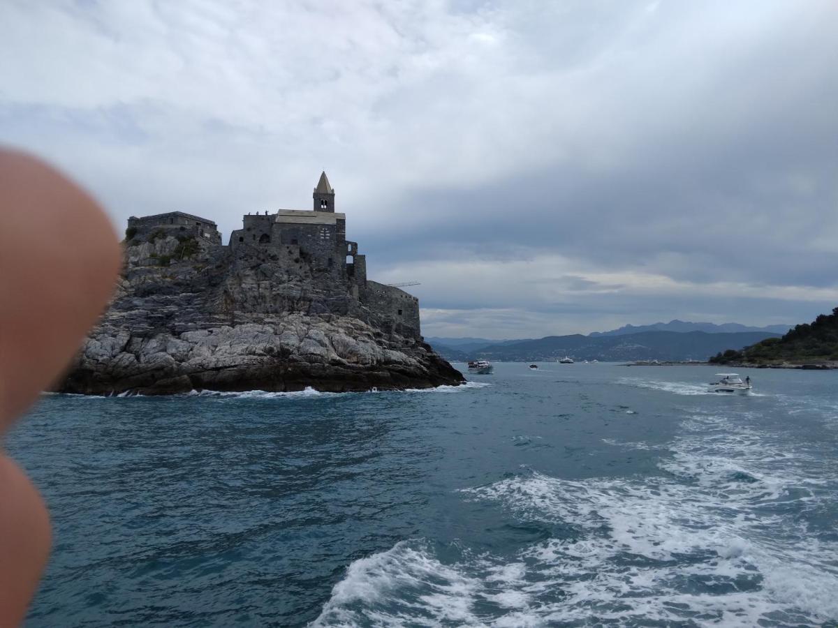Hotel Bed And Boat Holiday La Spezia Exterior foto